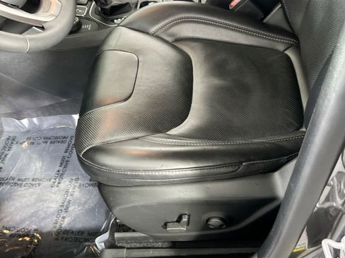 Used 2022 Jeep Cherokee Latitude Lux image 18