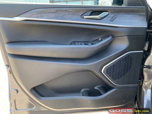 New 2026 Jeep Grand Cherokee Limited AWD/4WD image 23