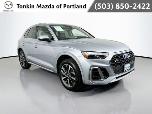 Used 2023 Audi Q5 2.0T Premium w/ Convenience Package AWD/4WD image 1