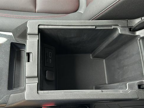 Certified 2025 Chevrolet Blazer RS w/ Driver Confidence II Package image 25