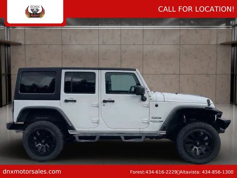 Used 2018 Jeep Wrangler Unlimited Sport S image 4