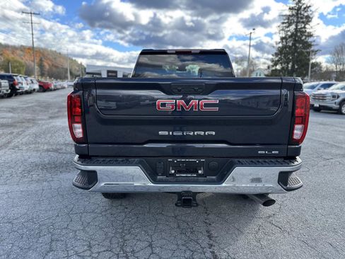 New 2026 GMC Sierra 2500 SLE w/ SLE Value Package; image 22
