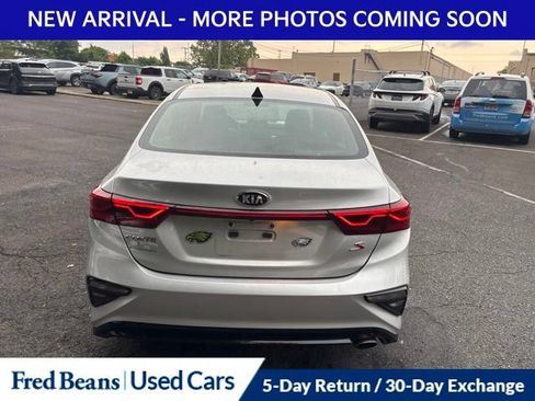 Used 2019 Kia Forte S w/ S Premium Package FWD image 7