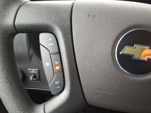 New 2025 Chevrolet Express 2500 w/ Driver Convenience Package image 17