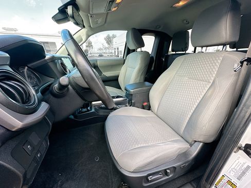 Used 2021 Toyota Tacoma SR5 image 13