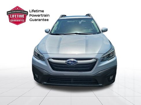 Used 2020 Subaru Outback Premium w/ Popular Package #1 AWD/4WD image 4