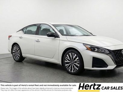 Used 2025 Nissan Altima 2.5 SV