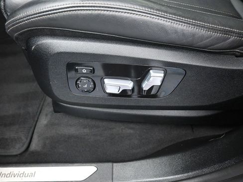 Used 2019 BMW X7 xDrive50i w/ Premium Package AWD/4WD image 28