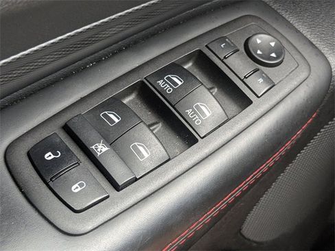 Used 2023 Dodge Durango R/T image 27