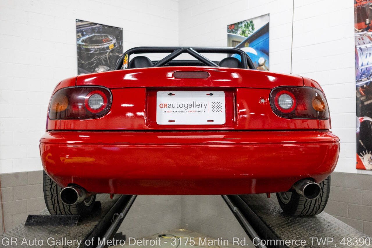 Used 1996 MAZDA MX-5 Miata RWD image 19