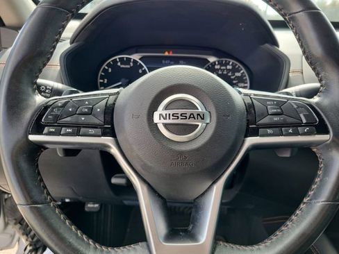 Used 2021 Nissan Altima 2.5 SR w/ SR Premium Package image 11