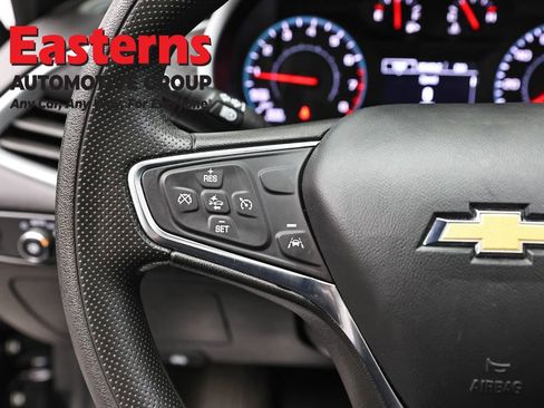 Used 2024 Chevrolet Malibu LT FWD image 15