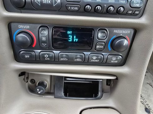 Used 2003 Chevrolet Corvette Convertible w/ Preferred Equipment Group1 image 8