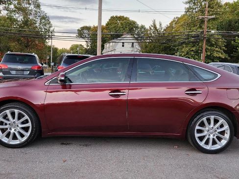 Used 2013 Toyota Avalon XLE Touring image 8