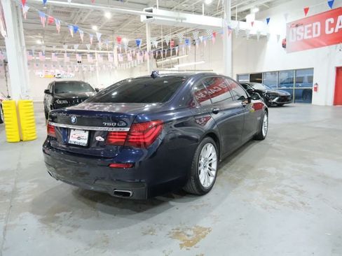 Used 2015 BMW 750Li xDrive AWD/4WD image 12
