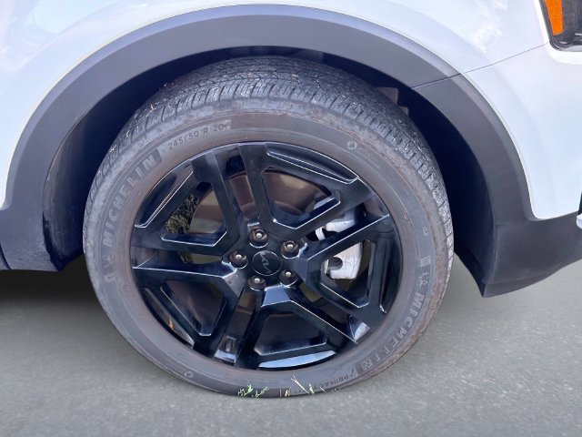 Used 2025 Kia Telluride EX X-Line AWD/4WD image 5