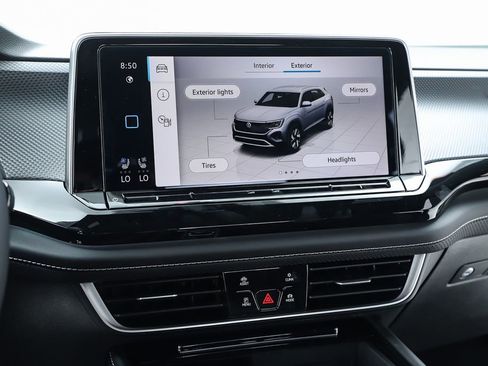 New 2026 Volkswagen Atlas Cross Sport SEL R-Line image 63