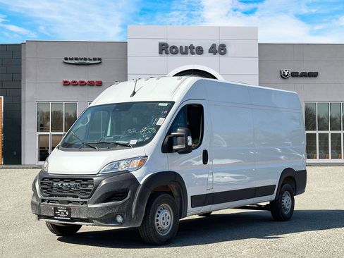 Used 2025 RAM ProMaster 1500 w/ Convenience Group image 2