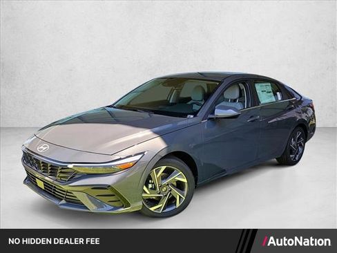 New 2026 Hyundai Elantra Limited FWD image 1