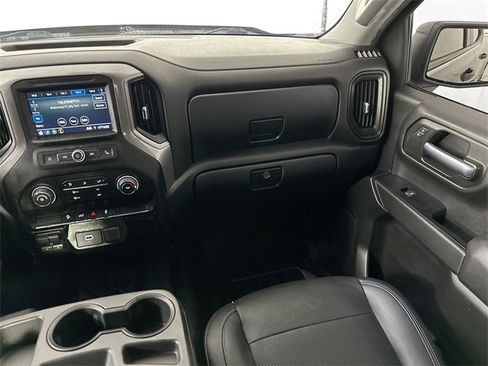 Used 2019 Chevrolet Silverado 1500 Custom Trail Boss image 22