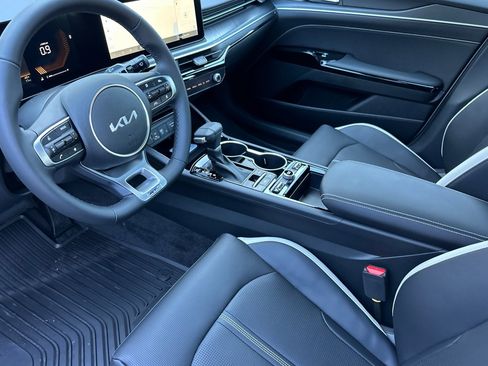 New 2026 Kia K5 GT-Line image 6
