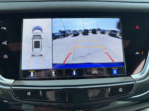 Certified 2024 Cadillac XT6 Sport w/ LPO, ONYX Package image 25