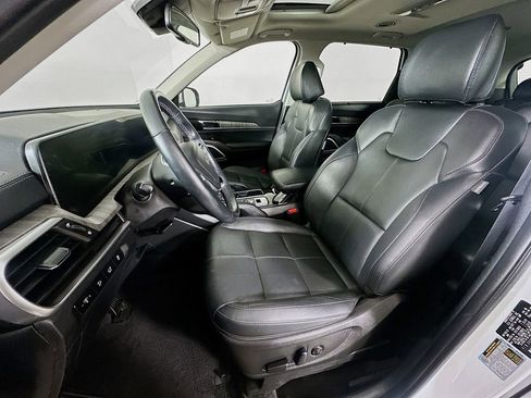 Certified 2023 Kia Telluride EX w/ EX Captain's Chair Package AWD/4WD image 32