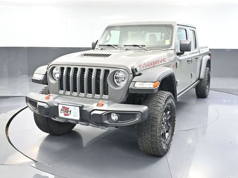 Used 2022 Jeep Gladiator Mojave w/ Auxiliary Switch Group AWD/4WD image 12