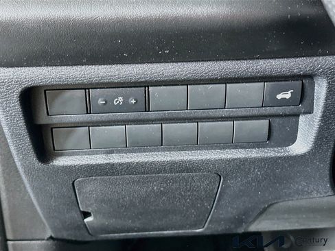 Used 2022 Mitsubishi Outlander SEL image 10