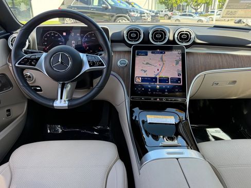 Used 2025 Mercedes-Benz C 300 Sedan image 41