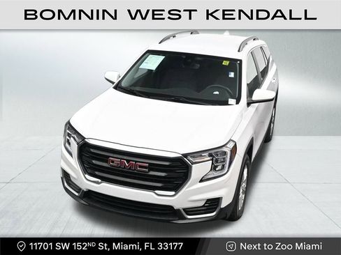 Used 2023 GMC Terrain SLE w/ Driver Convenience Package image 20
