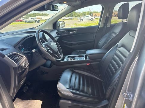 Used 2024 Ford Edge SEL AWD/4WD image 10