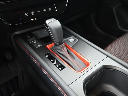 New 2026 Nissan Kicks SR image 33