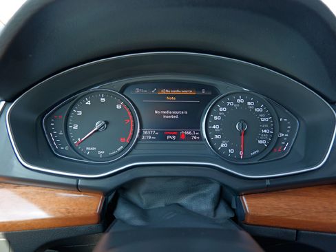 Certified 2022 Audi Q5 2.0T Premium w/ Convenience Package image 14