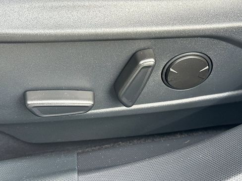 Used 2021 Ford Mustang Mach-E Premium image 13