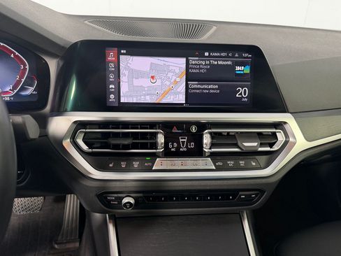 Used 2023 BMW 430i Gran Coupe xDrive w/ M Sport Package AWD/4WD image 15