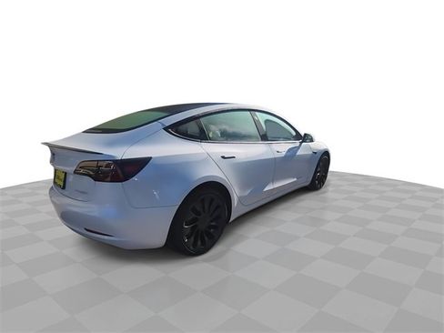 Used 2023 Tesla Model 3 Performance image 8