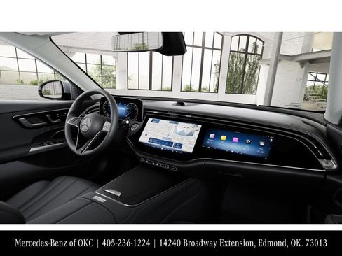 Used 2025 Mercedes-Benz E 350 Sedan image 6