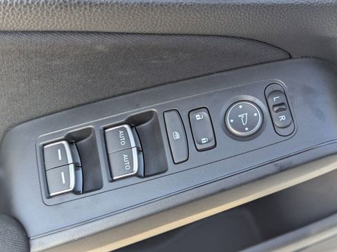 Used 2025 Honda Civic Sport image 22