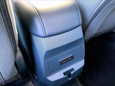 Used 2025 Ford Maverick XLT w/ Equipment Group 302A image 34