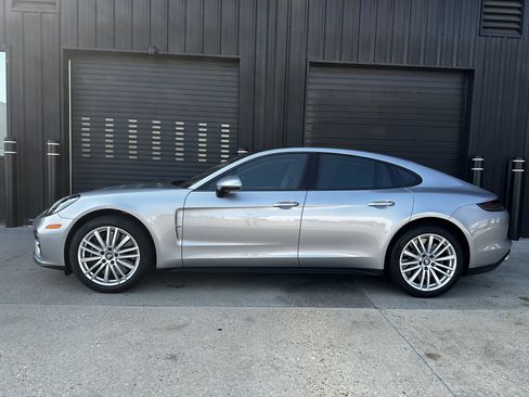 Certified 2023 Porsche Panamera Turbo S AWD/4WD image 8