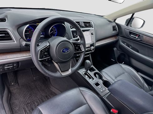 Used 2019 Subaru Outback 2.5i Limited w/ Popular Package #2 AWD/4WD image 7