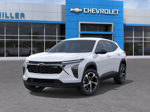 New 2026 Chevrolet Trax RS w/ Driver Confidence Package image 6