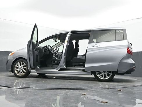 Used 2014 MAZDA MAZDA5 Touring image 49