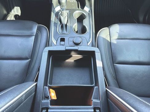 Used 2023 Chevrolet Traverse Premier w/ Redline Edition image 36