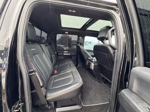 Used 2017 Ford F250 Platinum w/ Platinum Ultimate Package AWD/4WD image 21