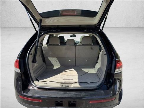 Used 2013 Lincoln MKX AWD image 8