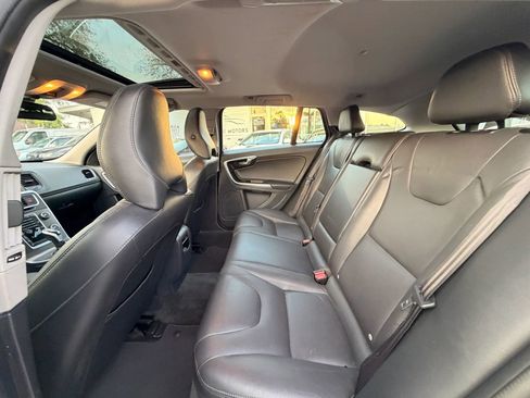 Used 2015 Volvo V60 T5 Platinum AWD/4WD image 13