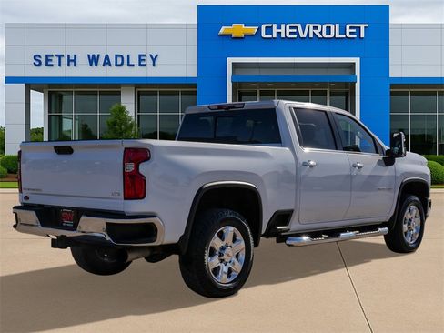 Used 2021 Chevrolet Silverado 2500 LTZ w/ LTZ Premium Package image 7