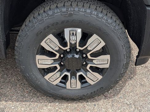 New 2026 GMC Sierra 3500 Denali w/ Denali Reserve Package AWD/4WD image 20